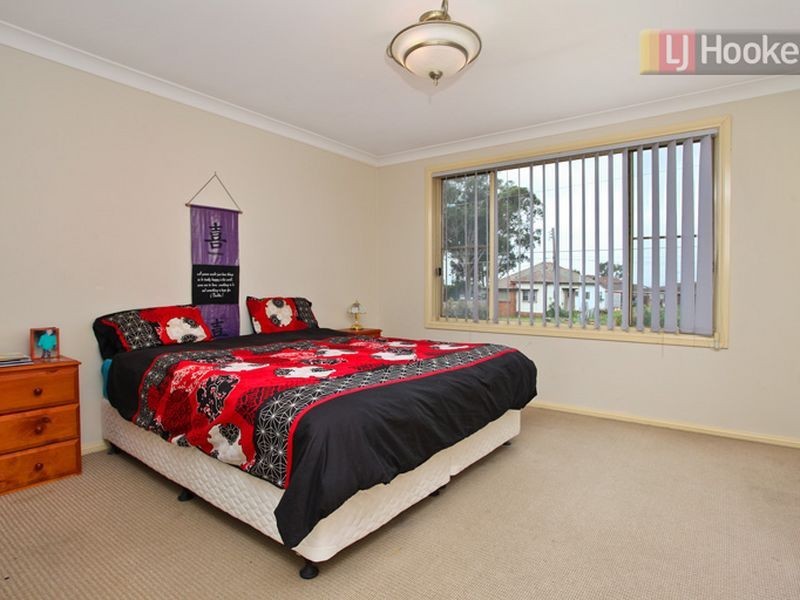 1 View Park Street, Prospect NSW 2148