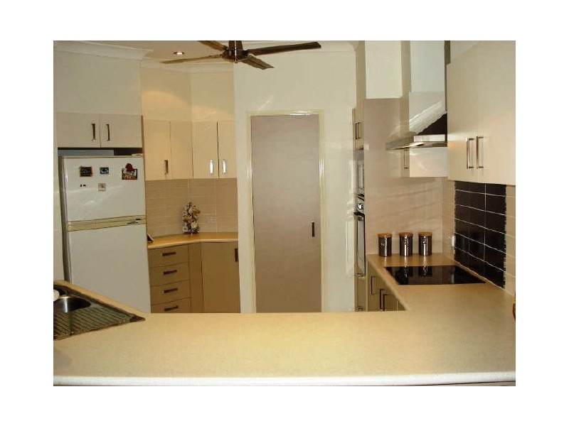 Sandstone Point QLD 4511