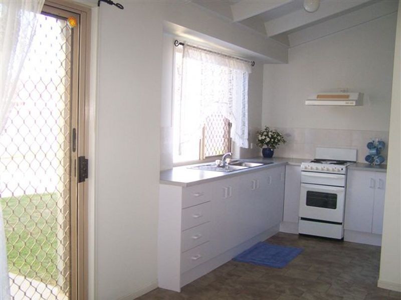 24 Perch Circuit, Sandstone Point QLD 4511