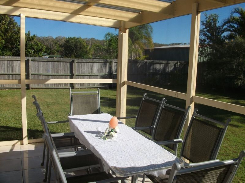 28 Perch Circuit, Sandstone Point QLD 4511