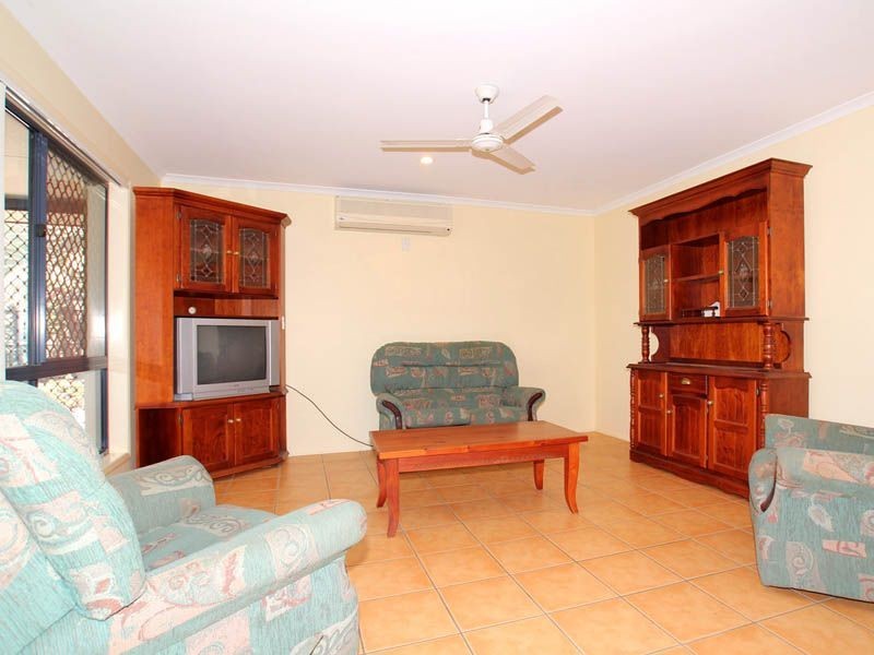 231 Bestmann Road, Sandstone Point QLD 4511