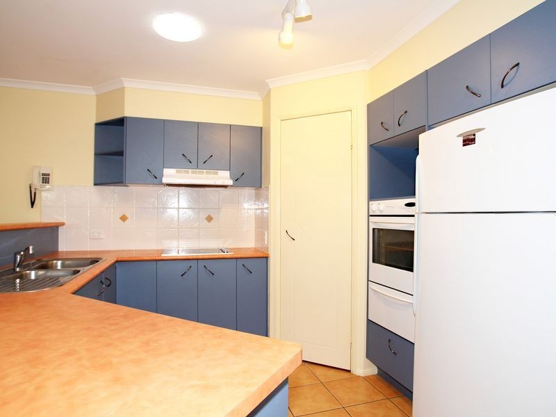 231 Bestmann Road, Sandstone Point QLD 4511