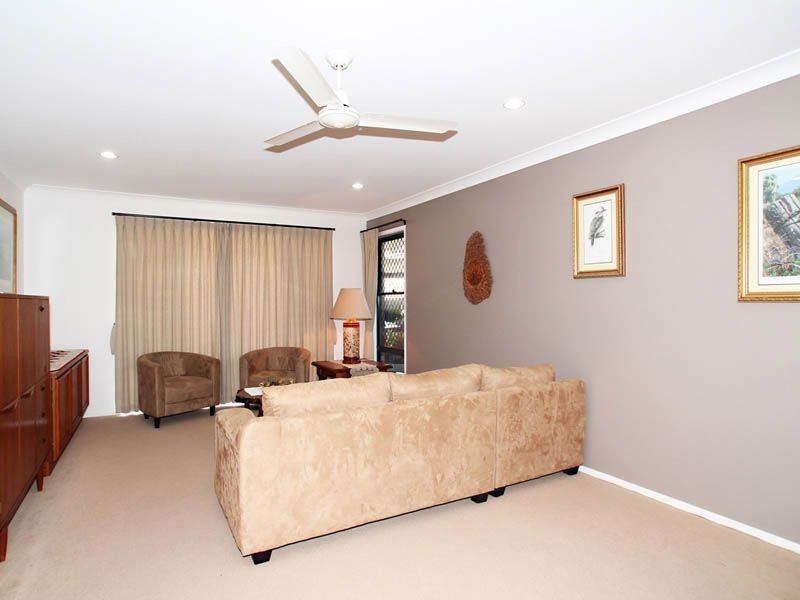 238 Bestmann Road, Sandstone Point QLD 4511
