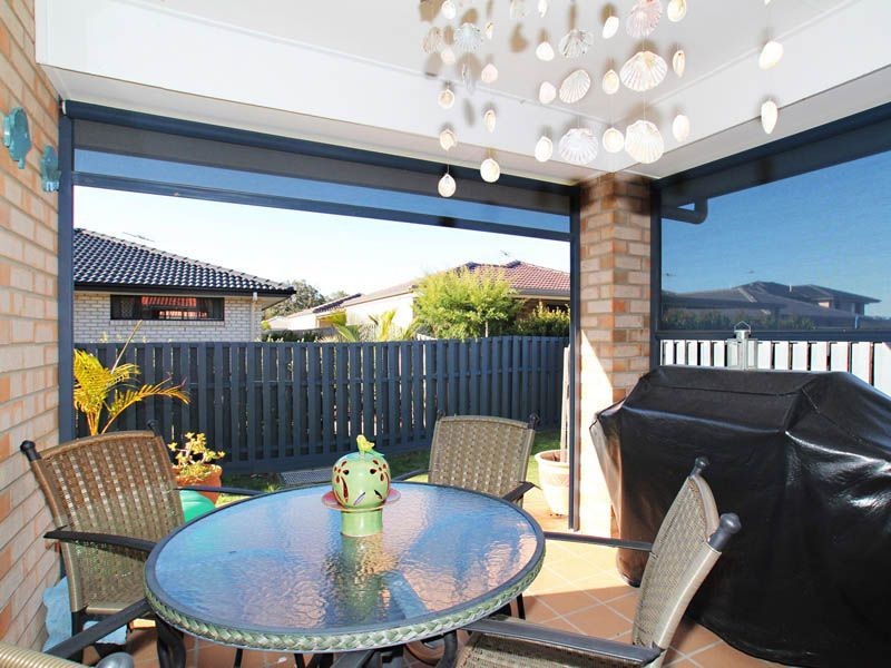 238 Bestmann Road, Sandstone Point QLD 4511