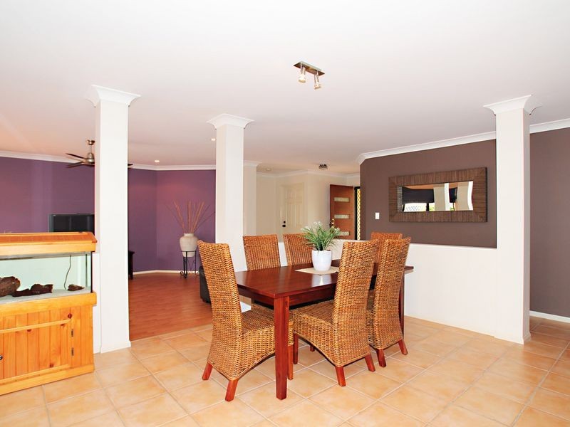 4 Seaforth Street, Sandstone Point QLD 4511