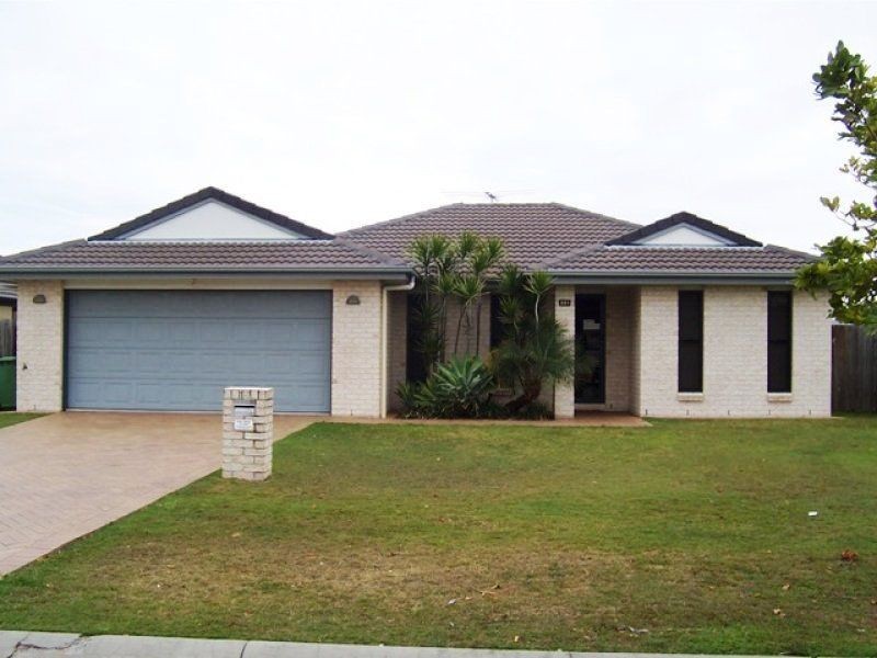 251 Bestmann Road, Sandstone Point QLD 4511