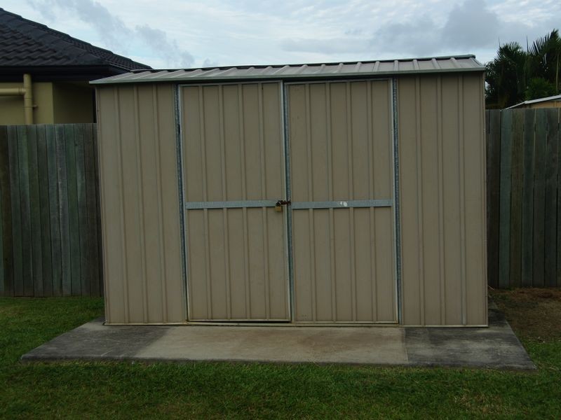 251 Bestmann Road, Sandstone Point QLD 4511