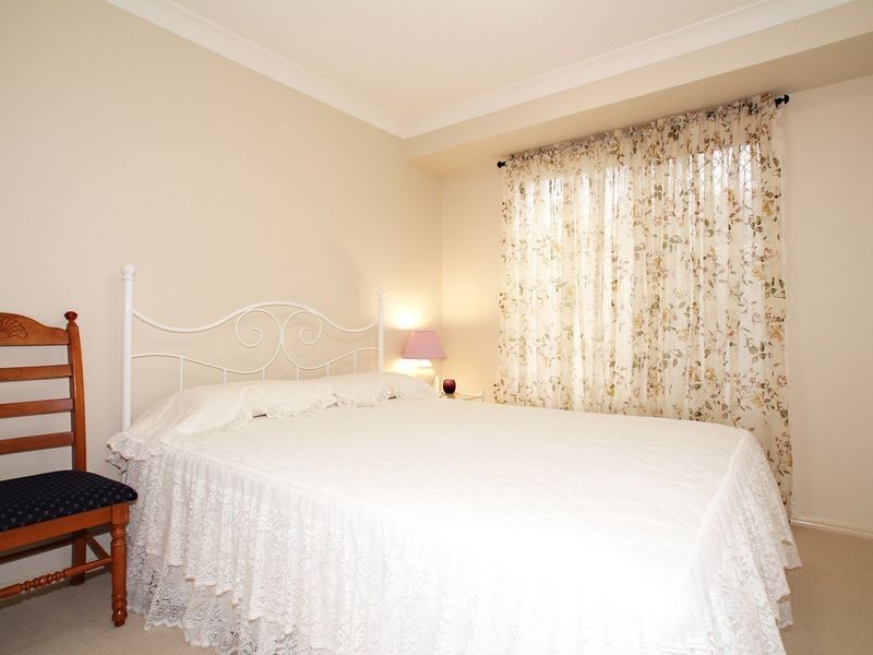 1 Dunwich Court, Sandstone Point QLD 4511