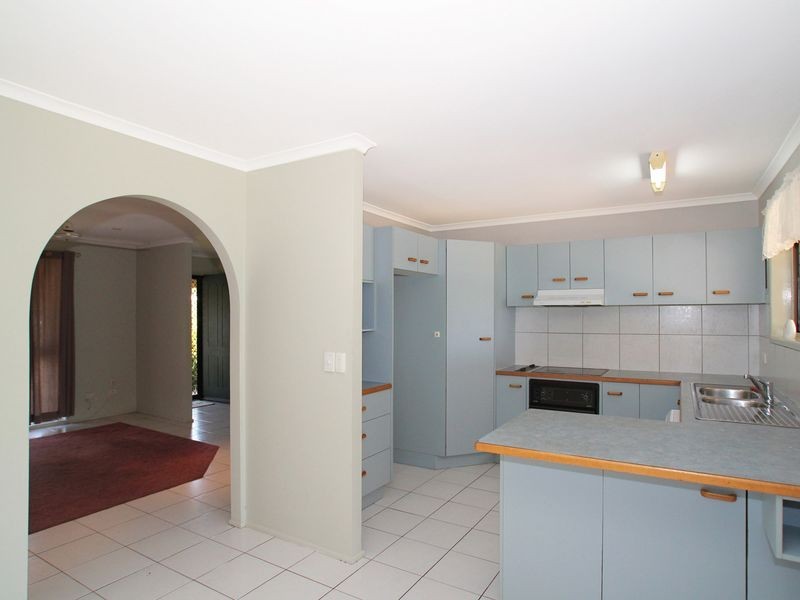 65 Bestmann Road East, Sandstone Point QLD 4511
