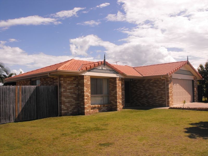 39 Mossman Way, Sandstone Point QLD 4511