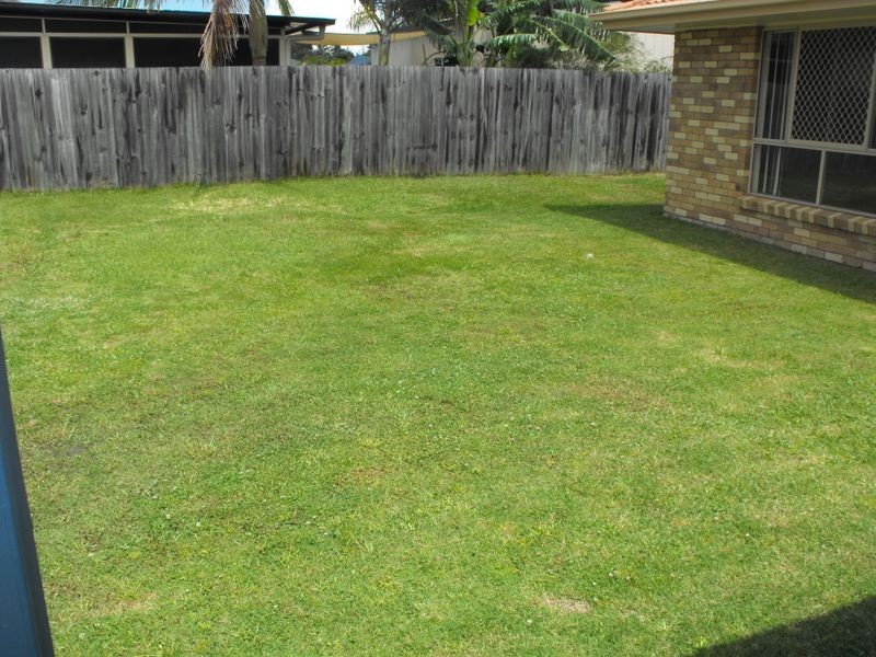 39 Mossman Way, Sandstone Point QLD 4511