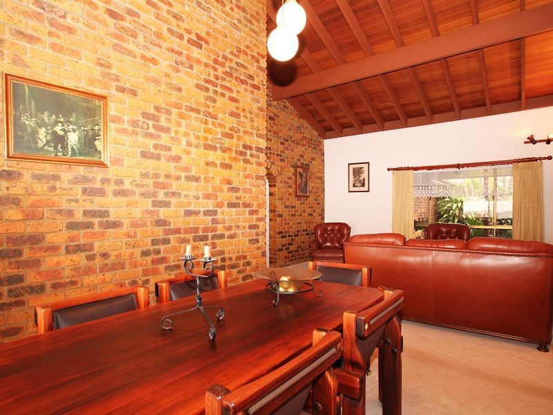 17 Clark Terrace, Sandstone Point QLD 4511