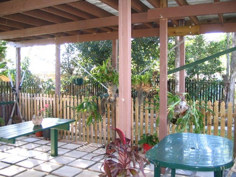6 Rose Avenue, Ningi QLD 4511
