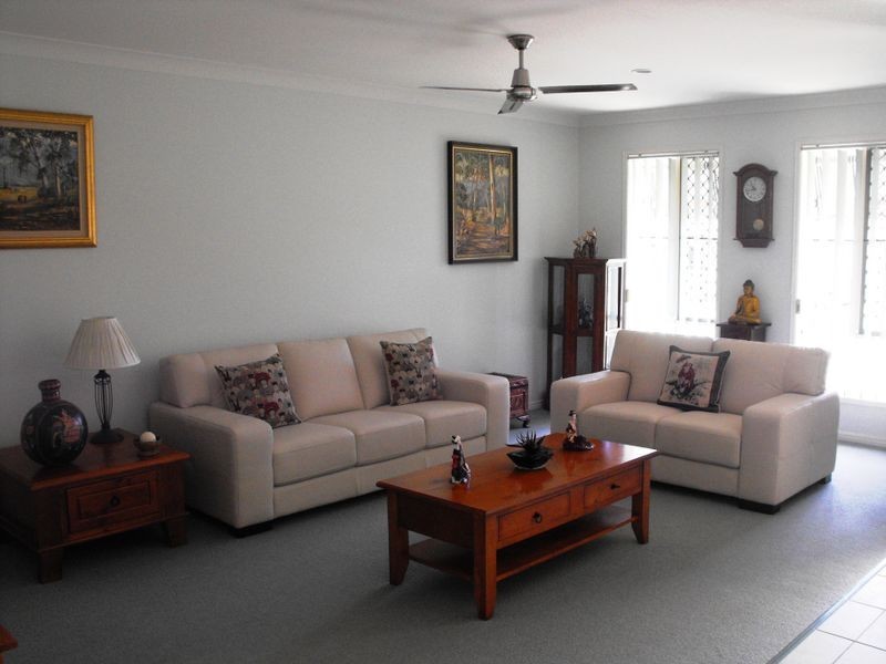 6 Scarborough Court, Sandstone Point QLD 4511