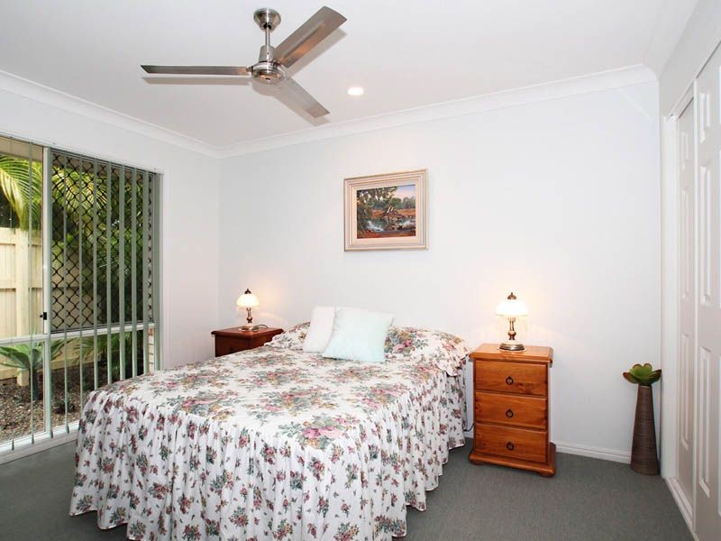 6 Scarborough Court, Sandstone Point QLD 4511