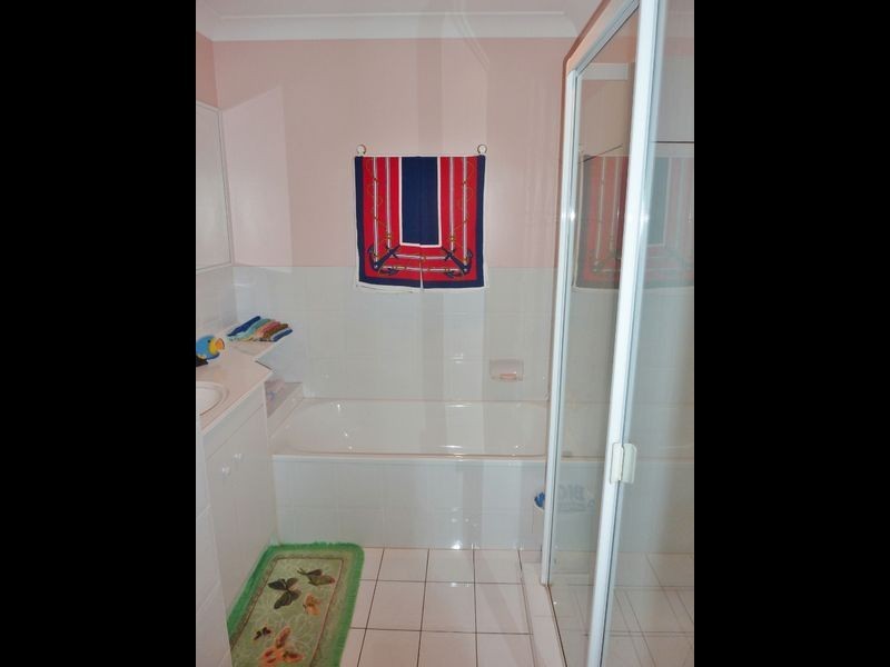 10/18 Spinnaker Drive, Sandstone Point QLD 4511