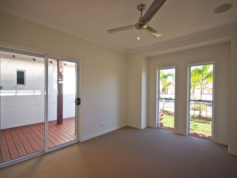 151 Marina Boulevarde, Banksia Beach QLD 4507