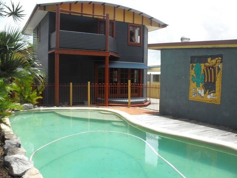 13 Hutchinson Street, Woorim QLD 4507