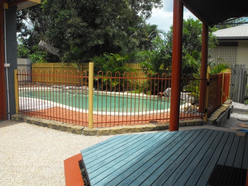 13 Hutchinson Street, Woorim QLD 4507
