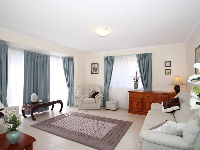 115 Carpenter Way, Sandstone Point QLD 4511