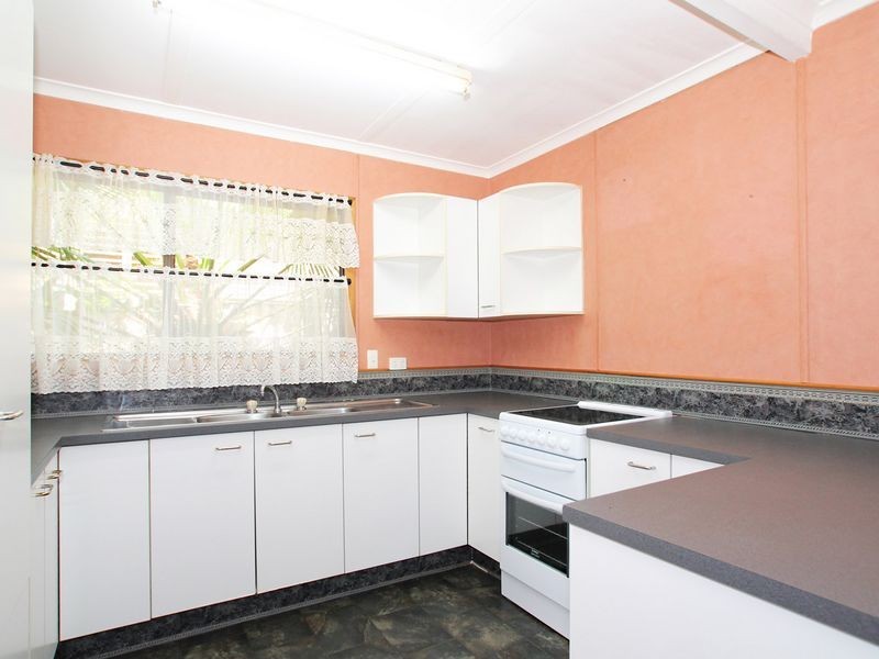 47 Ranald Avenue, Ningi QLD 4511