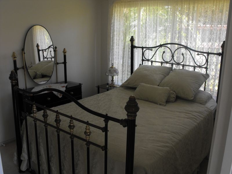 8 Tuna Court, Sandstone Point QLD 4511