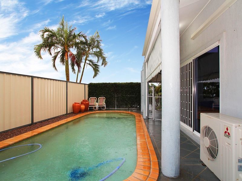 2/50 Pacific Drive, Banksia Beach QLD 4507