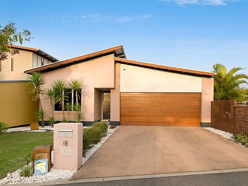 105/8 Spinnaker Esplanade, Sandstone Point QLD 4511