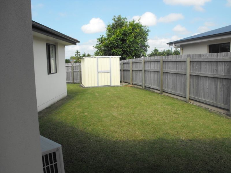 14 Bilinga Court, Sandstone Point QLD 4511