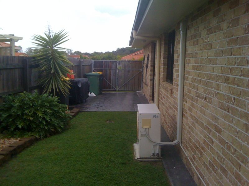 4 Monavale Court, Sandstone Point QLD 4511