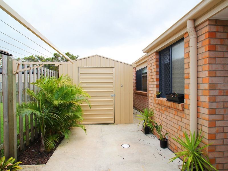9 Eimeo Place, Sandstone Point QLD 4511
