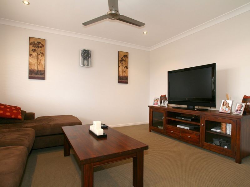 30 Gecko Place, Ningi QLD 4511