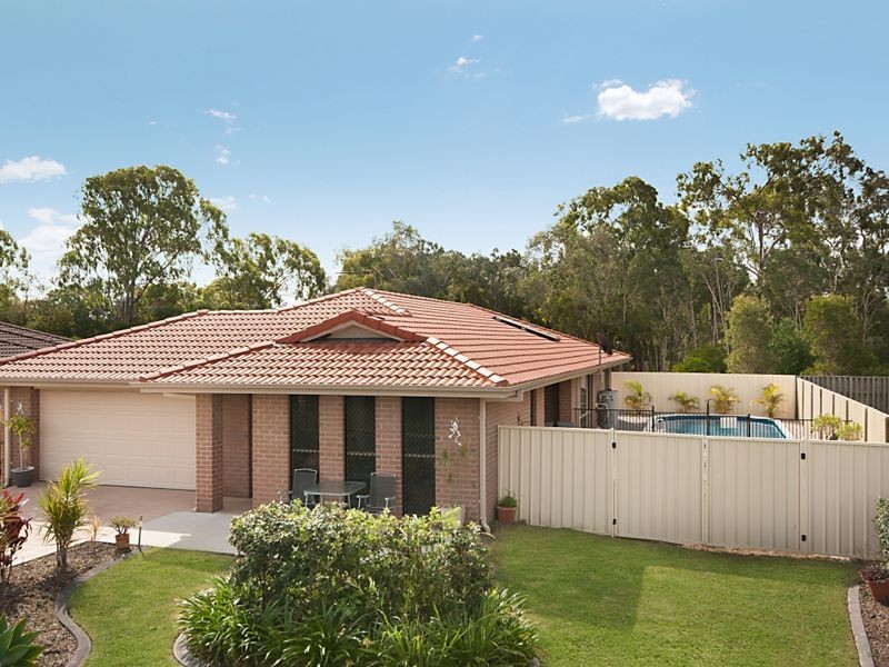 14 Myora Place, Sandstone Point QLD 4511