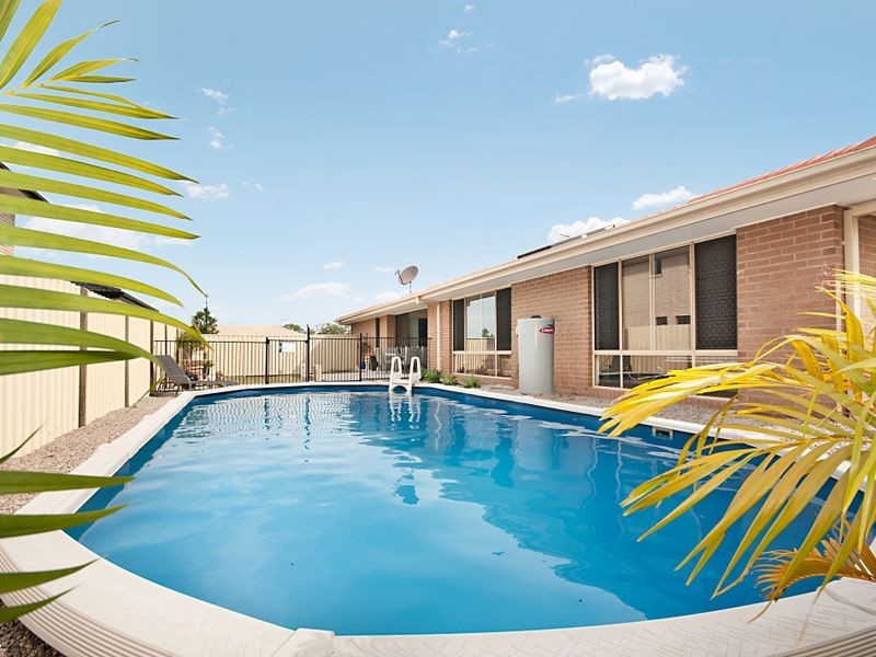 14 Myora Place, Sandstone Point QLD 4511