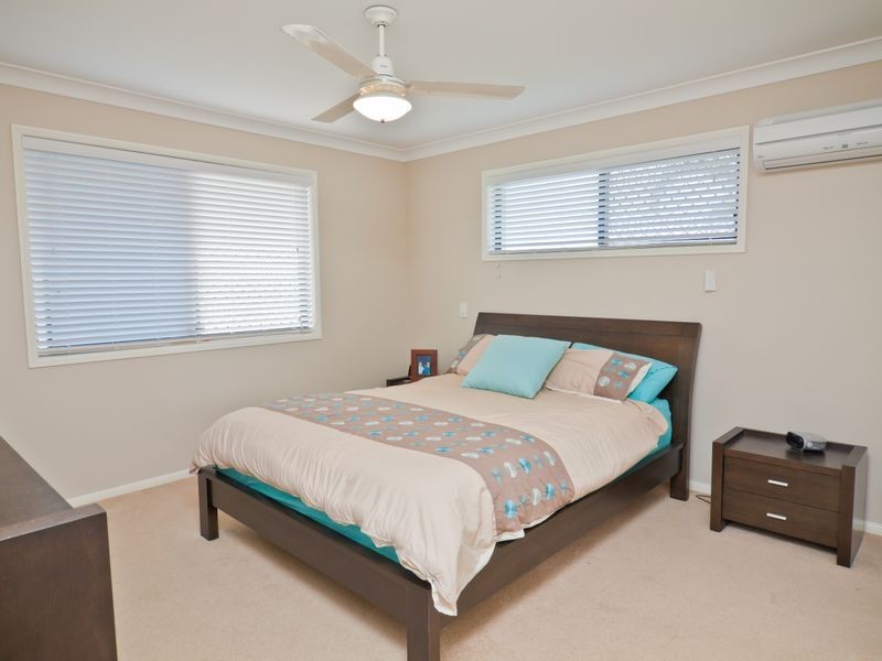 8 Wategoes Street, Sandstone Point QLD 4511