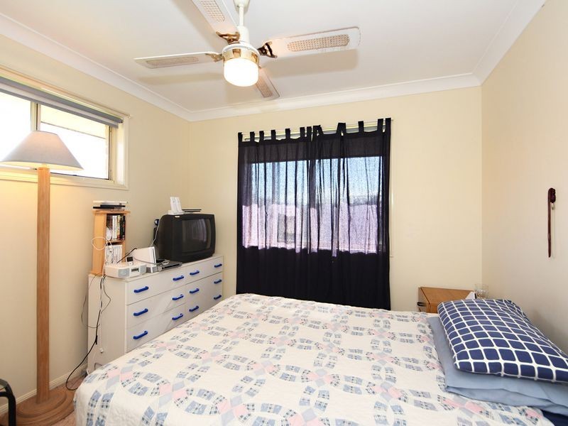 96 Carpenter Way, Sandstone Point QLD 4511