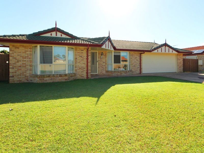 96 Carpenter Way, Sandstone Point QLD 4511