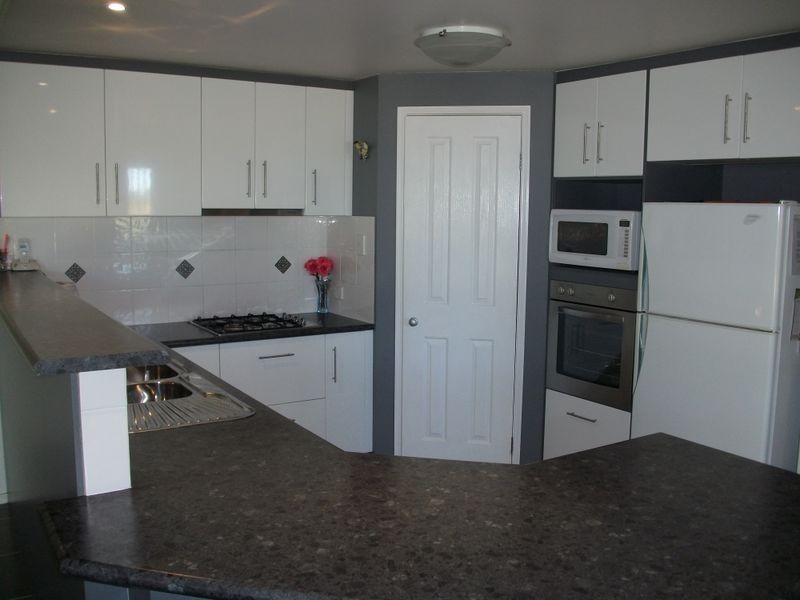 1 Cavanagh Place, Ningi QLD 4511