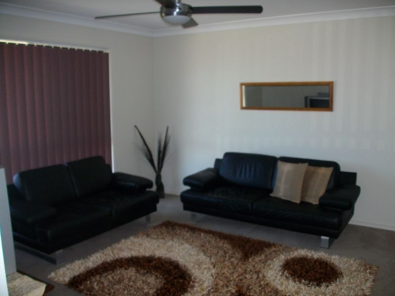 1 Cavanagh Place, Ningi QLD 4511