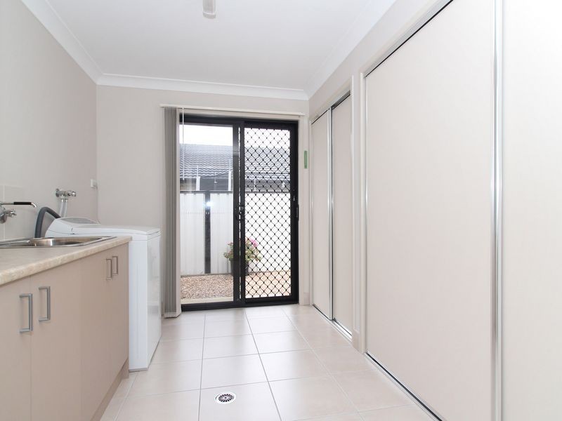 128 Carpenter Way, Sandstone Point QLD 4511