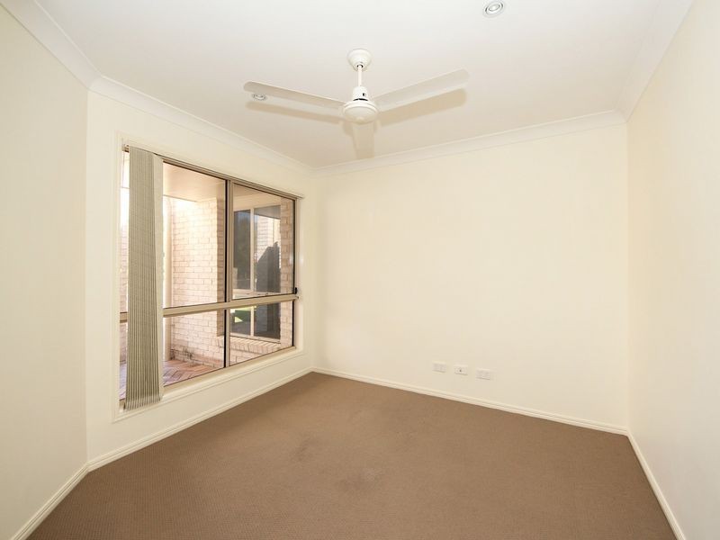 53 Corrimal Place, Sandstone Point QLD 4511