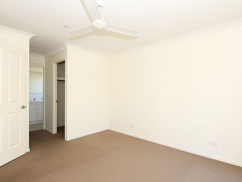 53 Corrimal Place, Sandstone Point QLD 4511