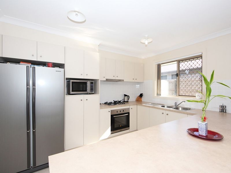 6 Water Gum Crescent, Sandstone Point QLD 4511