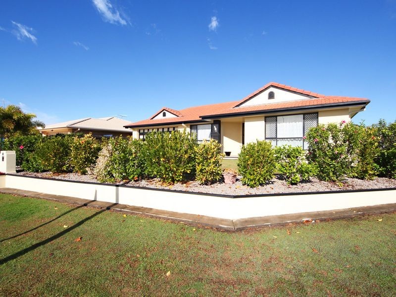117 Carpenter Way, Sandstone Point QLD 4511