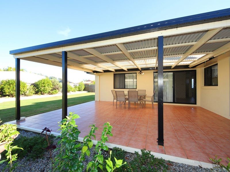 117 Carpenter Way, Sandstone Point QLD 4511