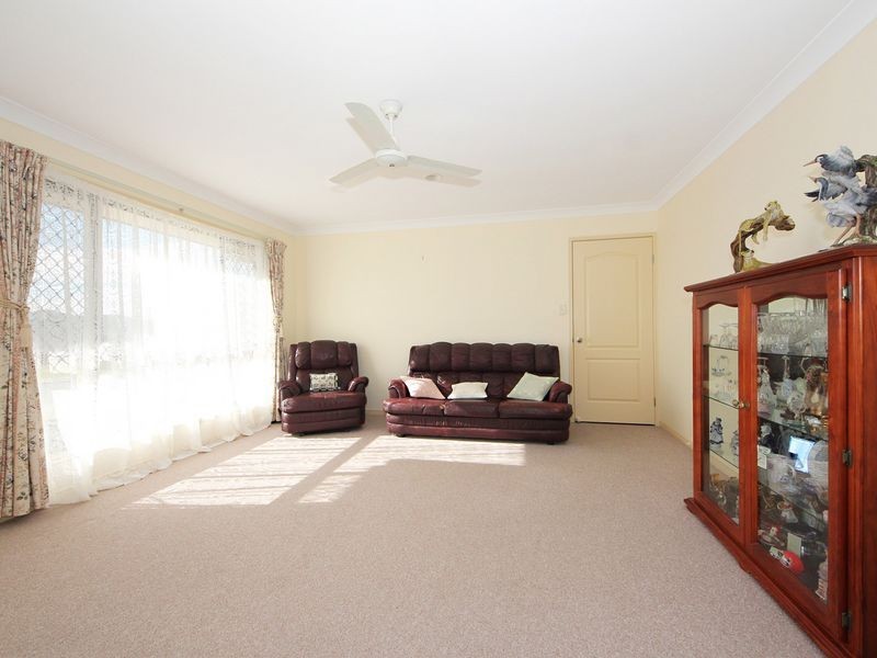 117 Carpenter Way, Sandstone Point QLD 4511