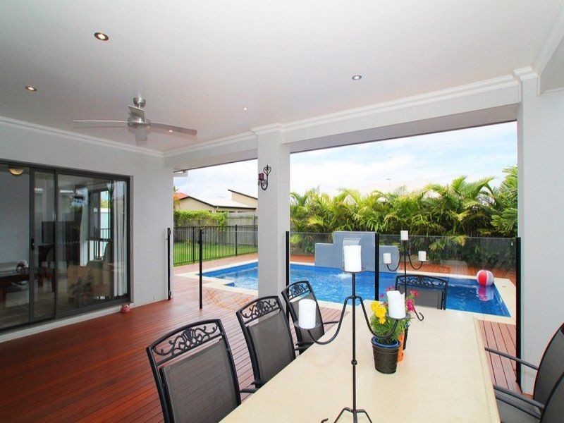 89 Raptor Parade Banksia Beach, Bribie Island QLD 4507