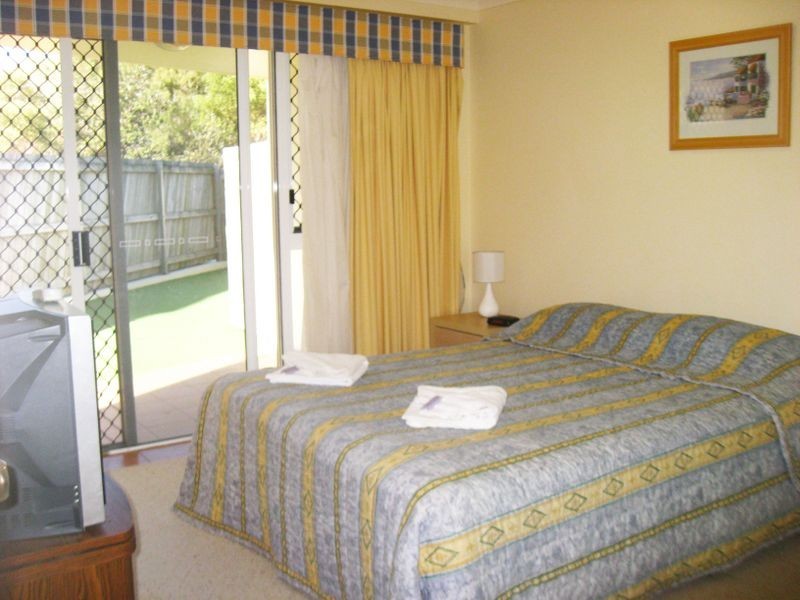 1/5 Links Court, Woorim QLD 4507