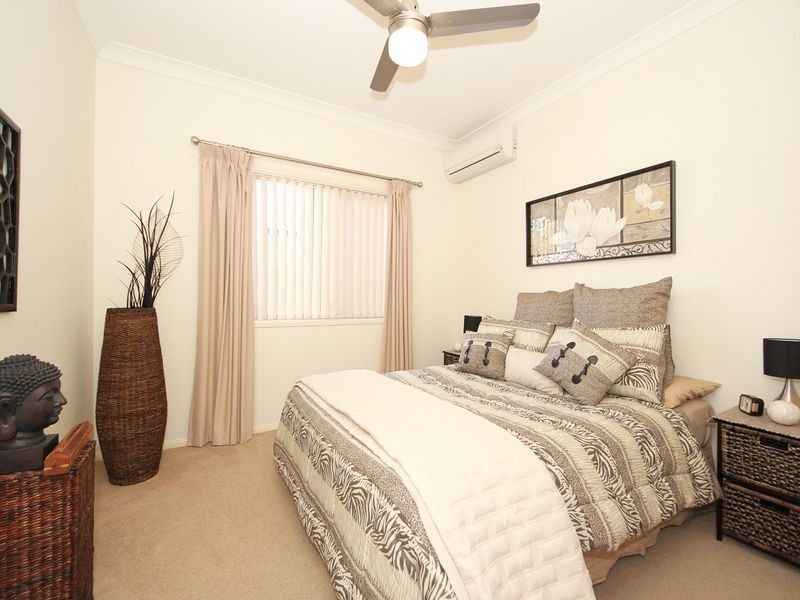 10 Biggera Court, Sandstone Point QLD 4511
