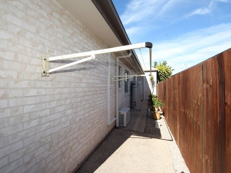 10 Biggera Court, Sandstone Point QLD 4511